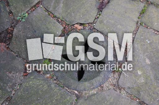 Xanten - Abwasserkanal 3.JPG